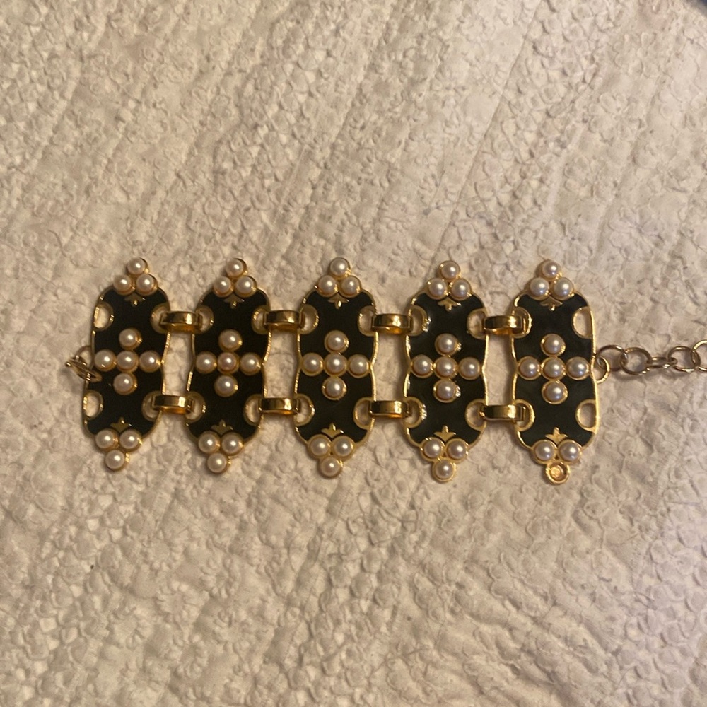 Tracy Porter bracelet black enamel and Pearl